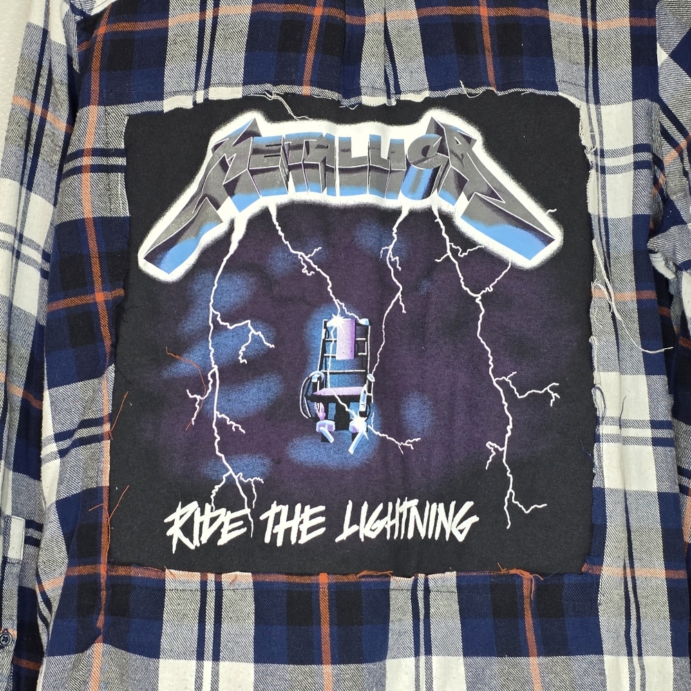 Boneyard Threadz Blue & White Plaid Flannel W/ Metallica Graphic Size XXL - Picture 2 of 7